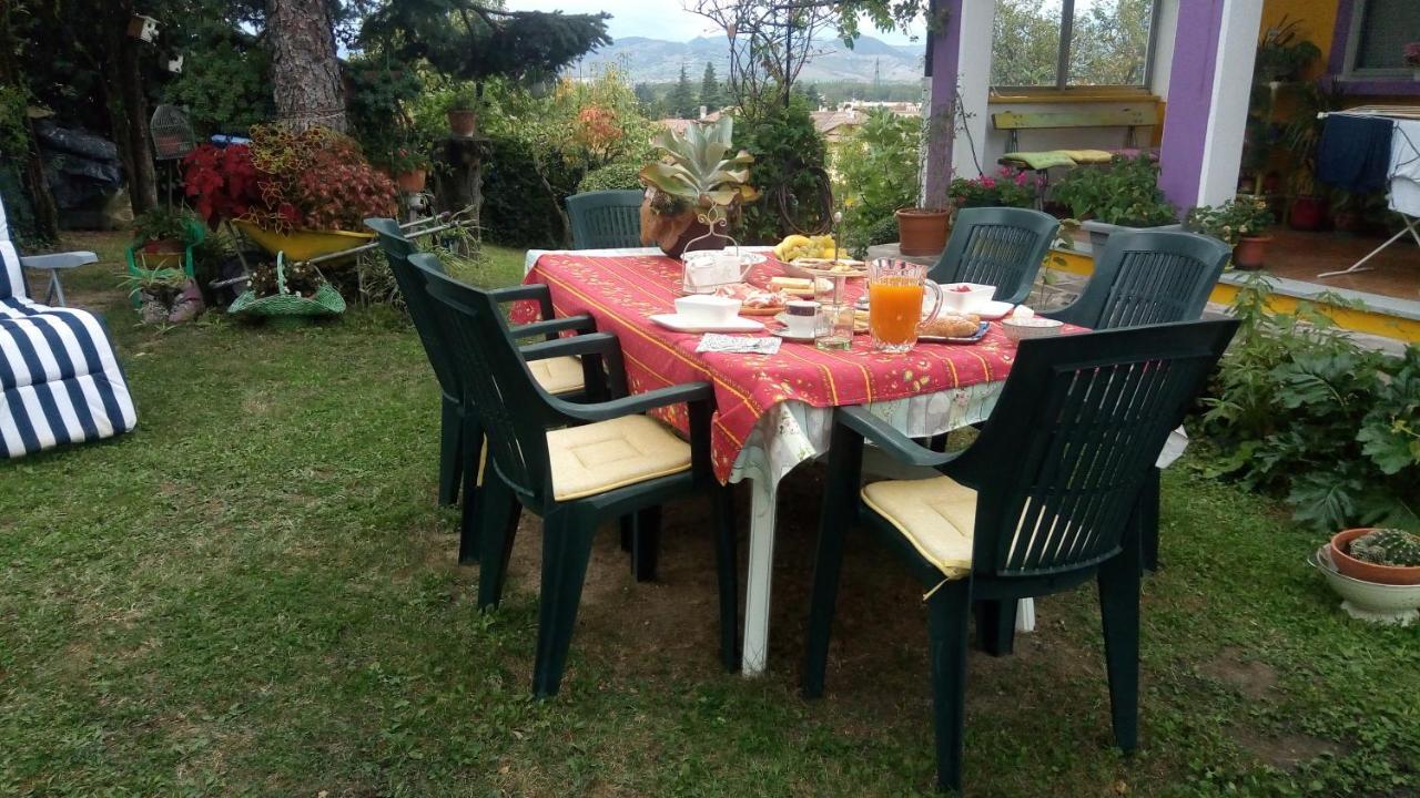 Nel Giardino Di Oz Bed & Breakfast Fornovo di Taro Bagian luar foto
